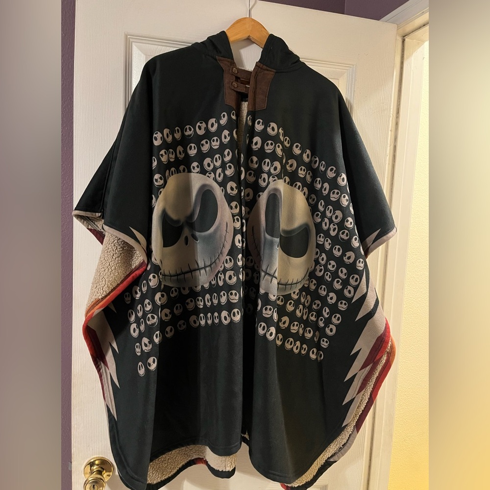 Price drop!!Black Poncho with Jack Design